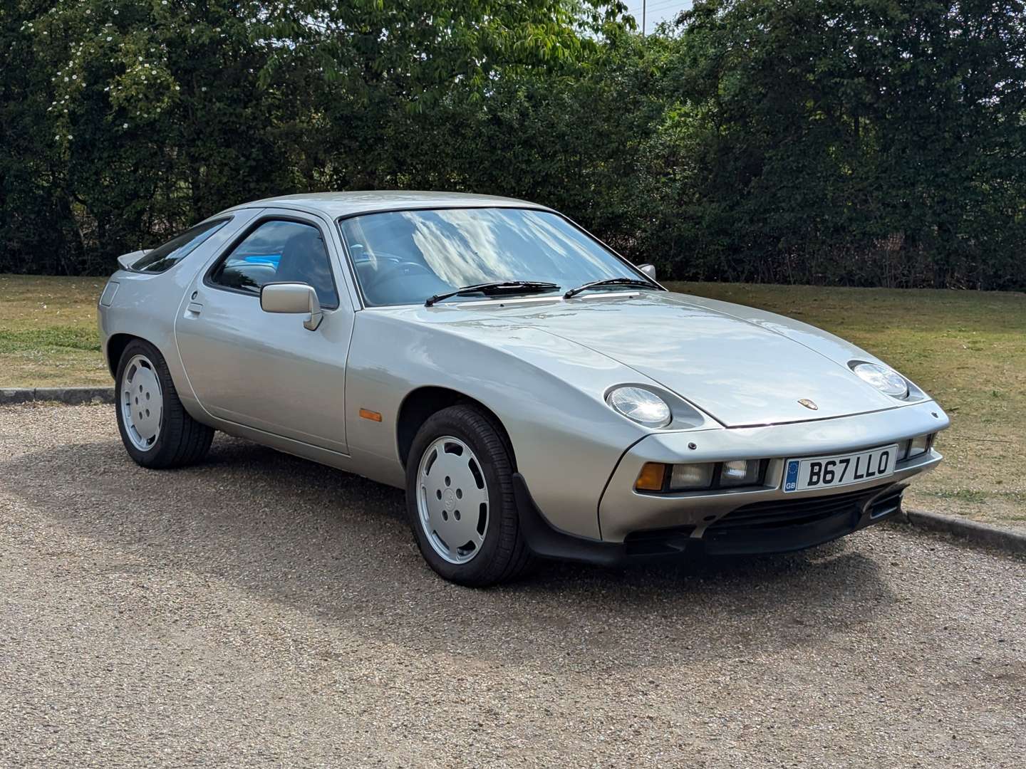 <p>1984 PORSCHE 928 S AUTO</p>