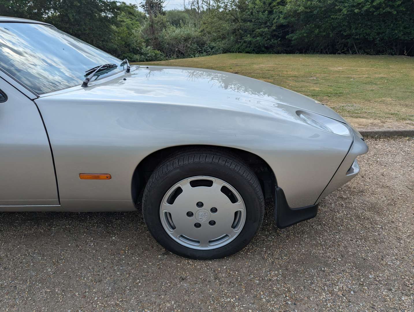 <p>1984 PORSCHE 928 S AUTO</p>