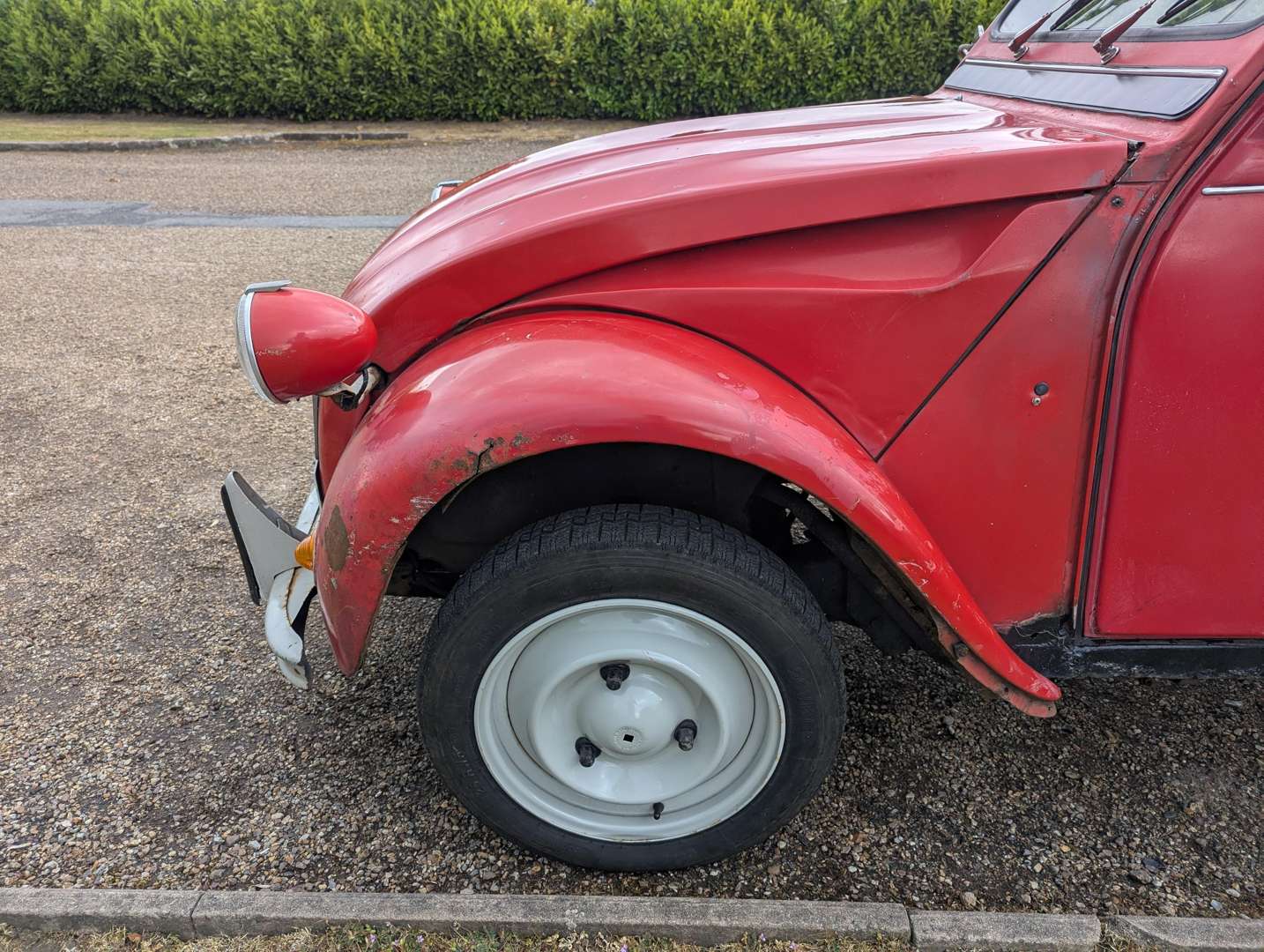 <p>1983 CITROEN 2CV6 SPECIAL</p>