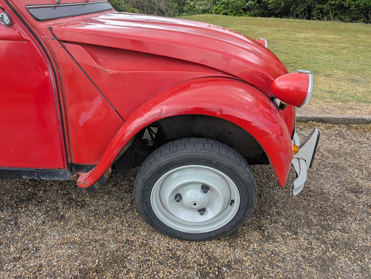 <p>1983 CITROEN 2CV6 SPECIAL</p>