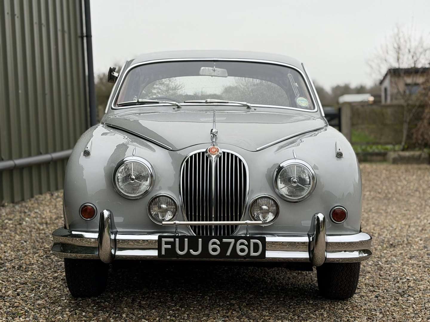 <p>1966 JAGUAR 3.4 MKII</p>