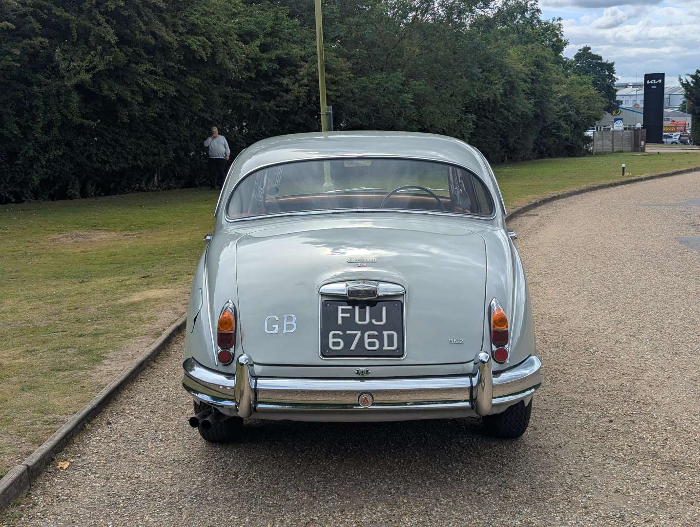 <p>1966 JAGUAR 3.4 MKII</p>