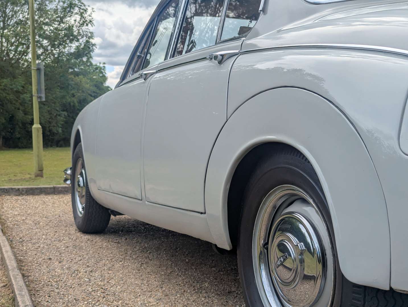 <p>1966 JAGUAR 3.4 MKII</p>