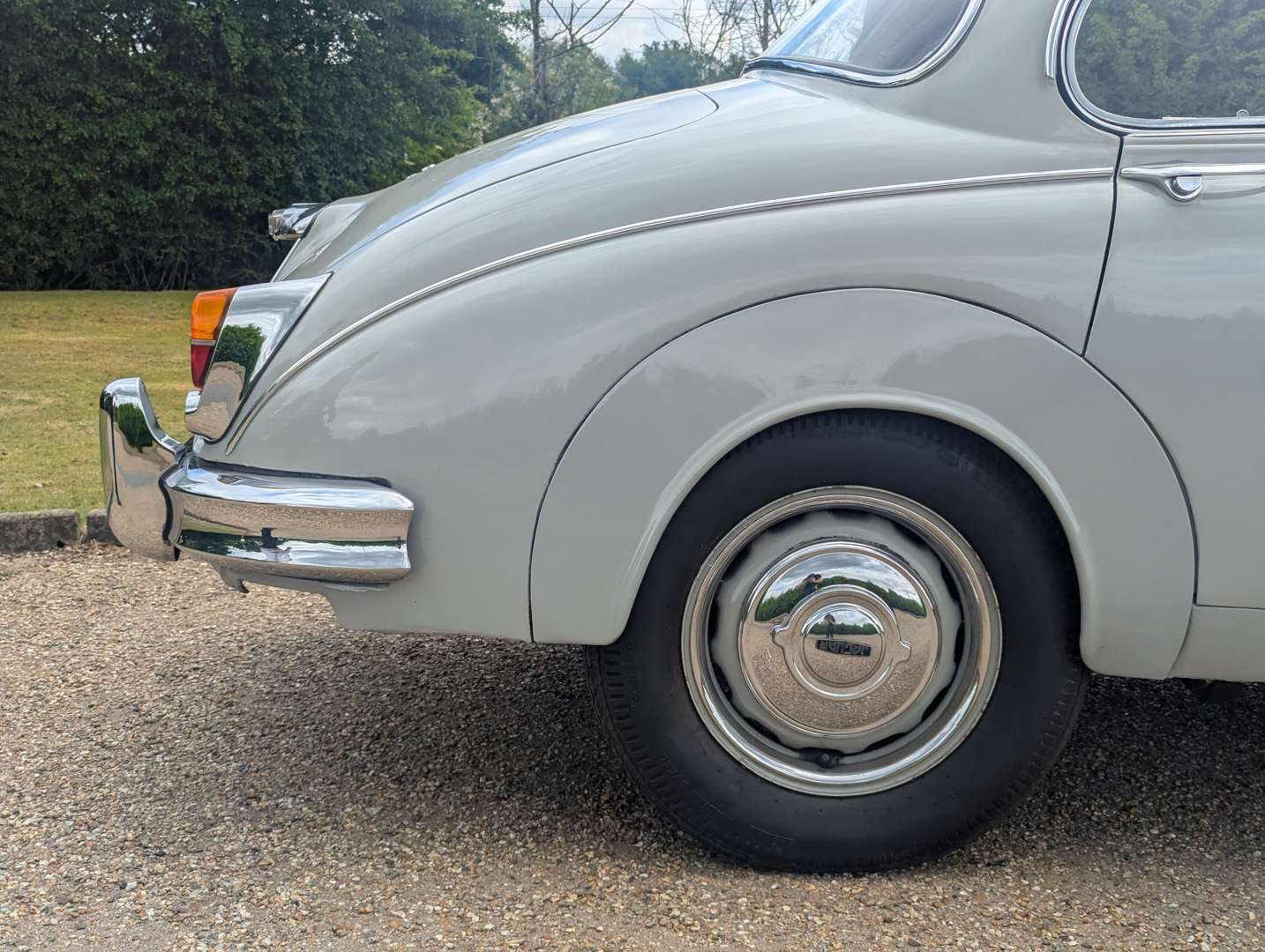 <p>1966 JAGUAR 3.4 MKII</p>