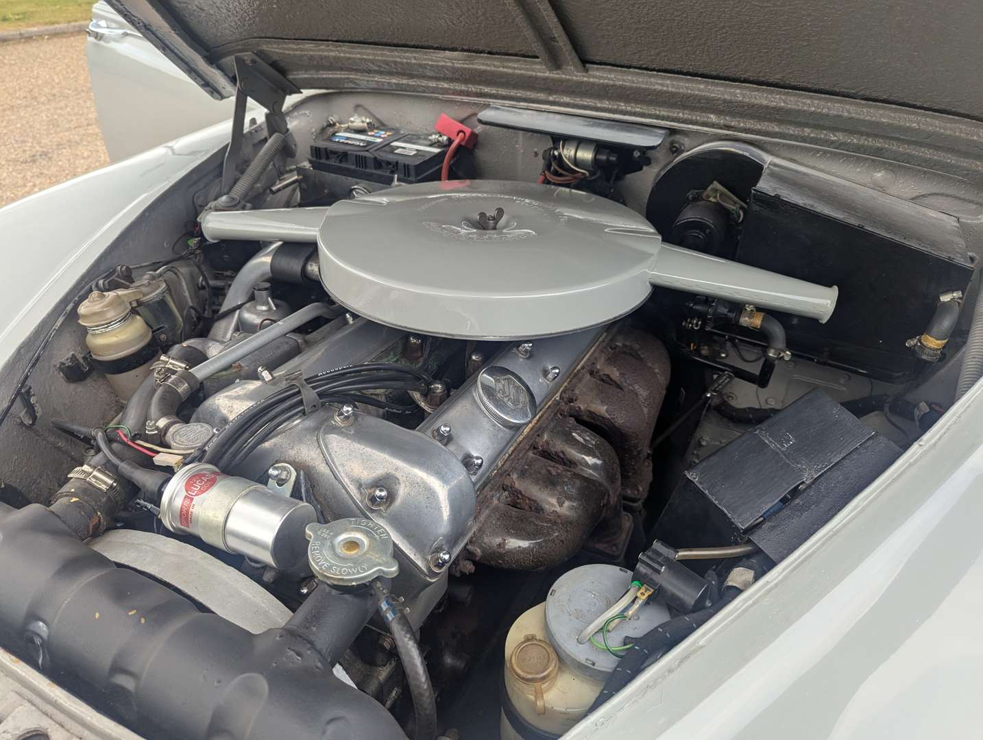 <p>1966 JAGUAR 3.4 MKII</p>