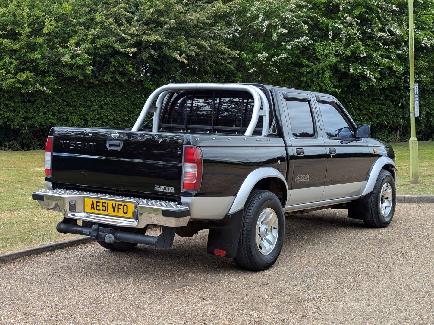 <p>2001 NISSAN NAVARA DOUBLE CAB</p>