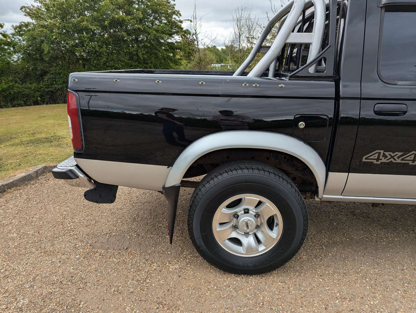 <p>2001 NISSAN NAVARA DOUBLE CAB</p>