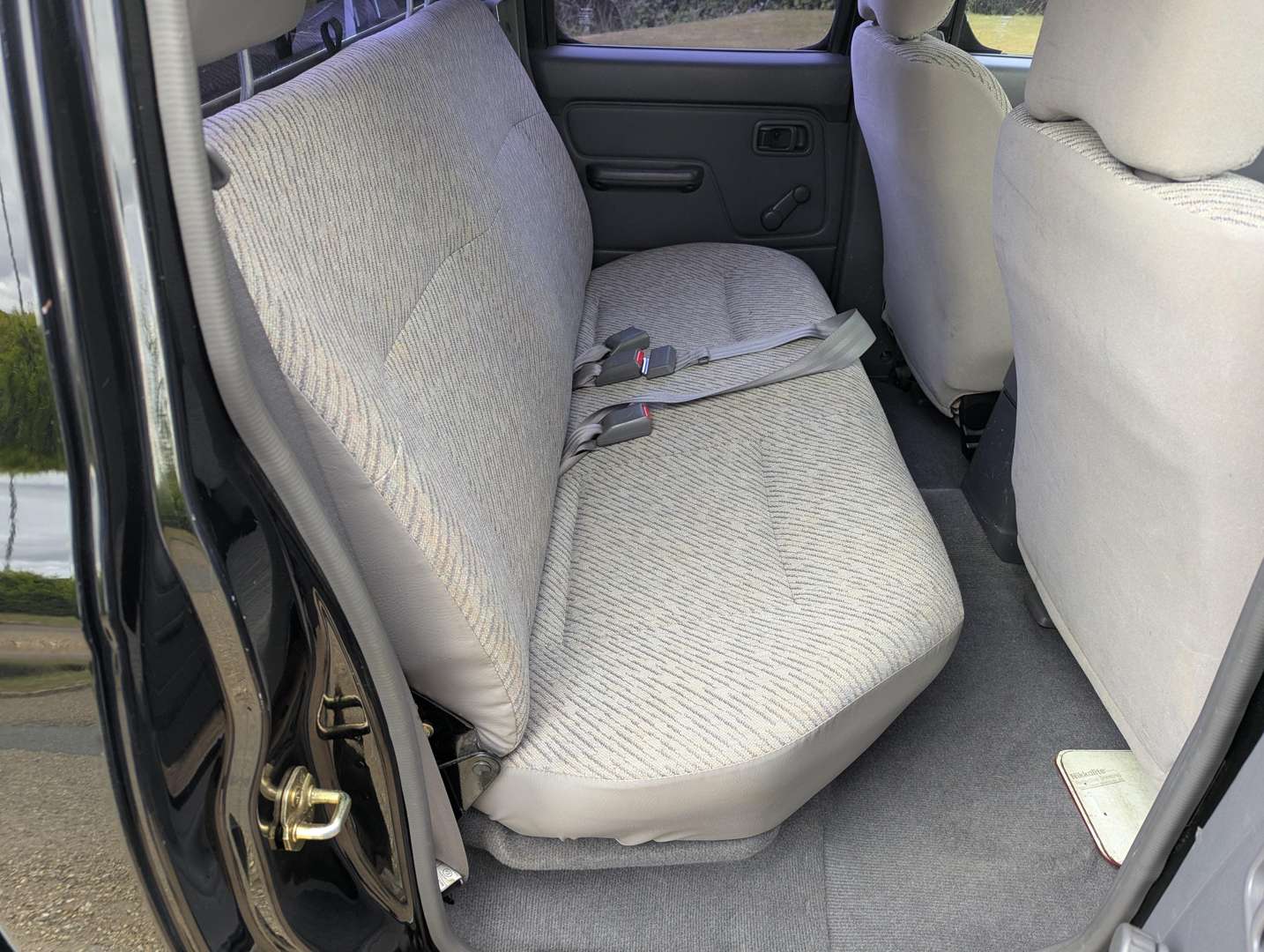 <p>2001 NISSAN NAVARA DOUBLE CAB</p>
