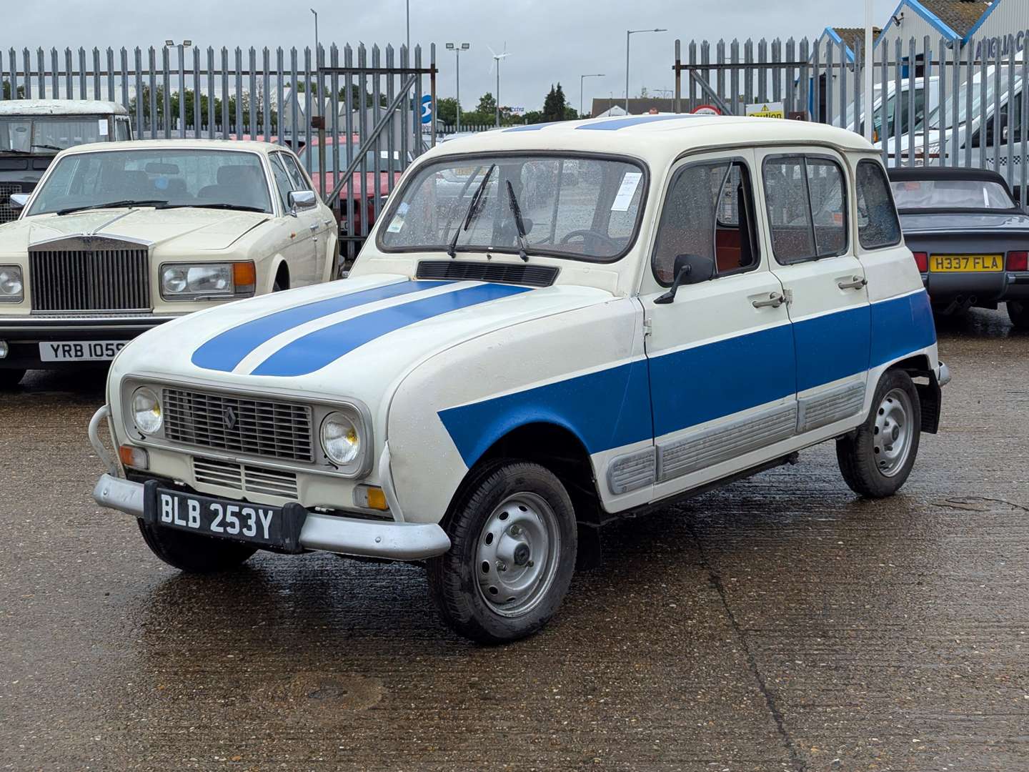 <p>1982 RENAULT 4 GTL</p>