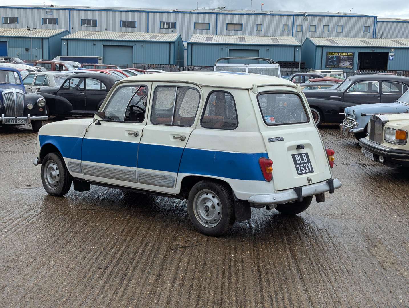 <p>1982 RENAULT 4 GTL</p>