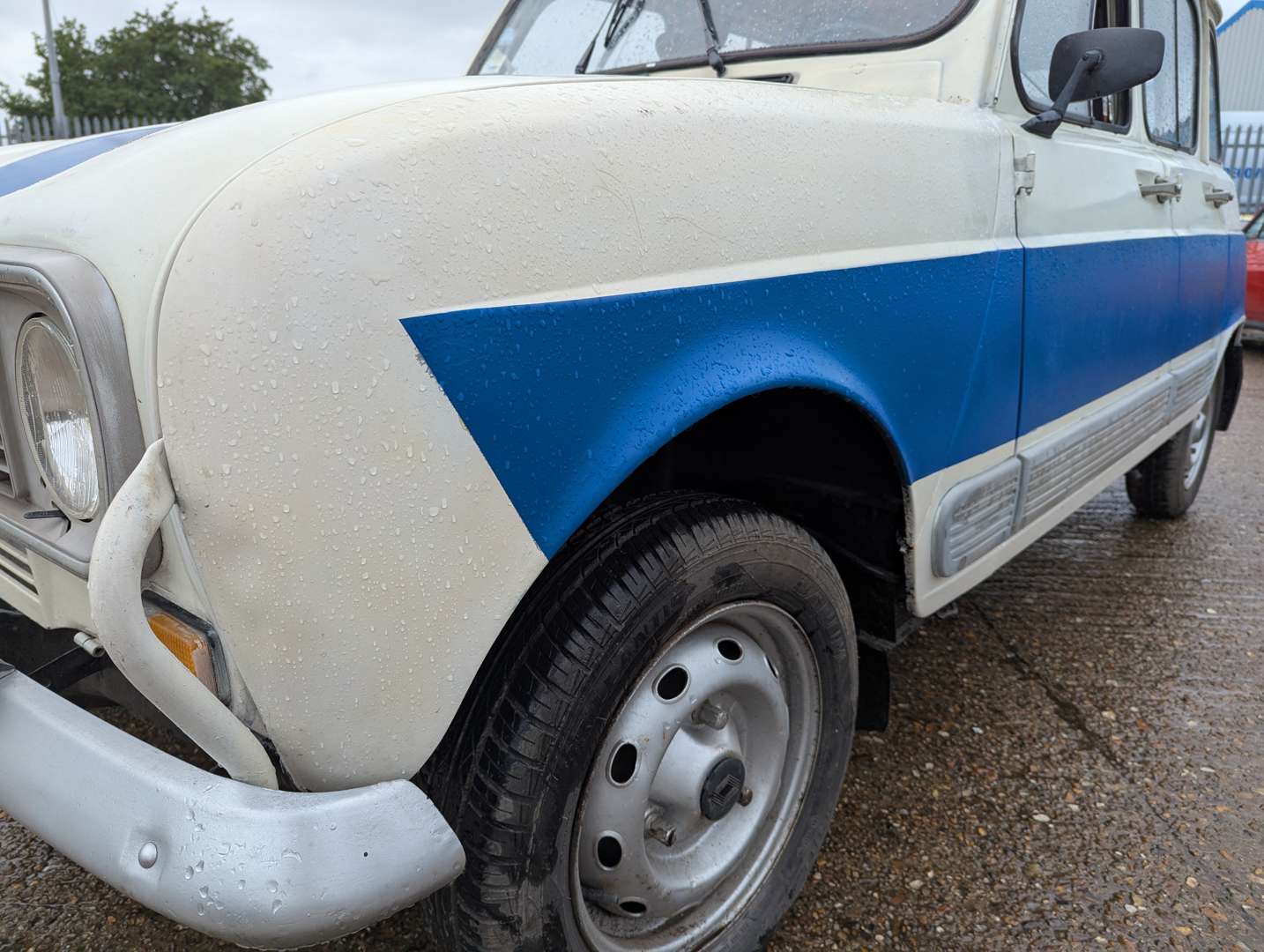 <p>1982 RENAULT 4 GTL</p>