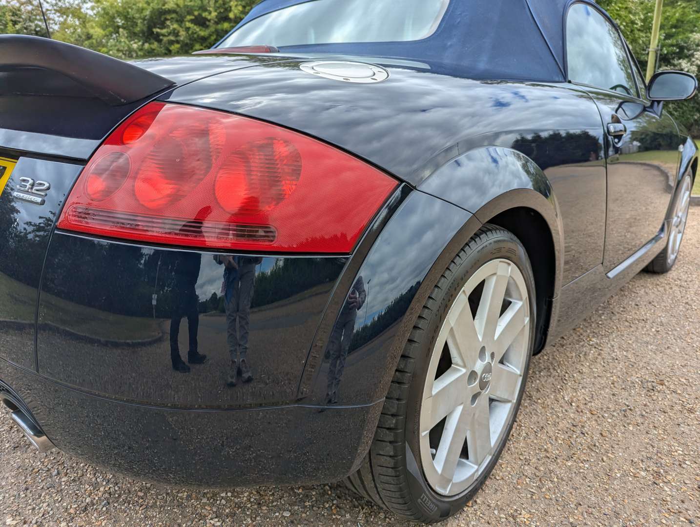 <p>2005 AUDI TT 3.2 V6 QUATTRO</p>
