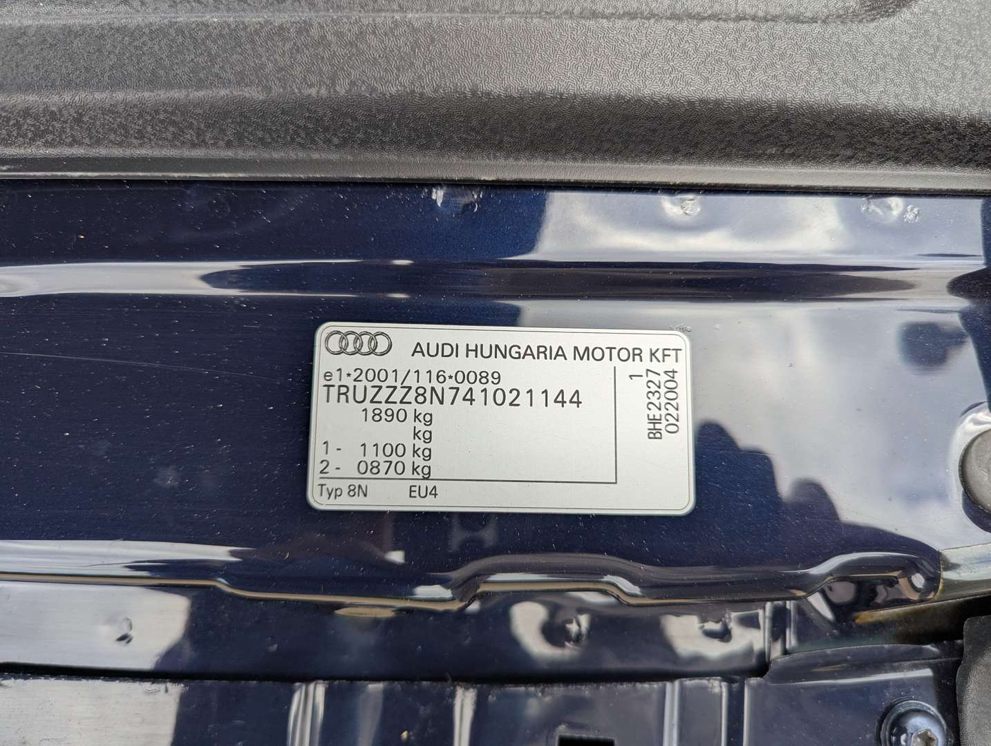 <p>2005 AUDI TT 3.2 V6 QUATTRO</p>