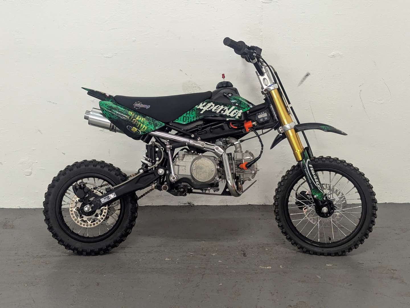 <p>2010 STOMP 120CC</p>