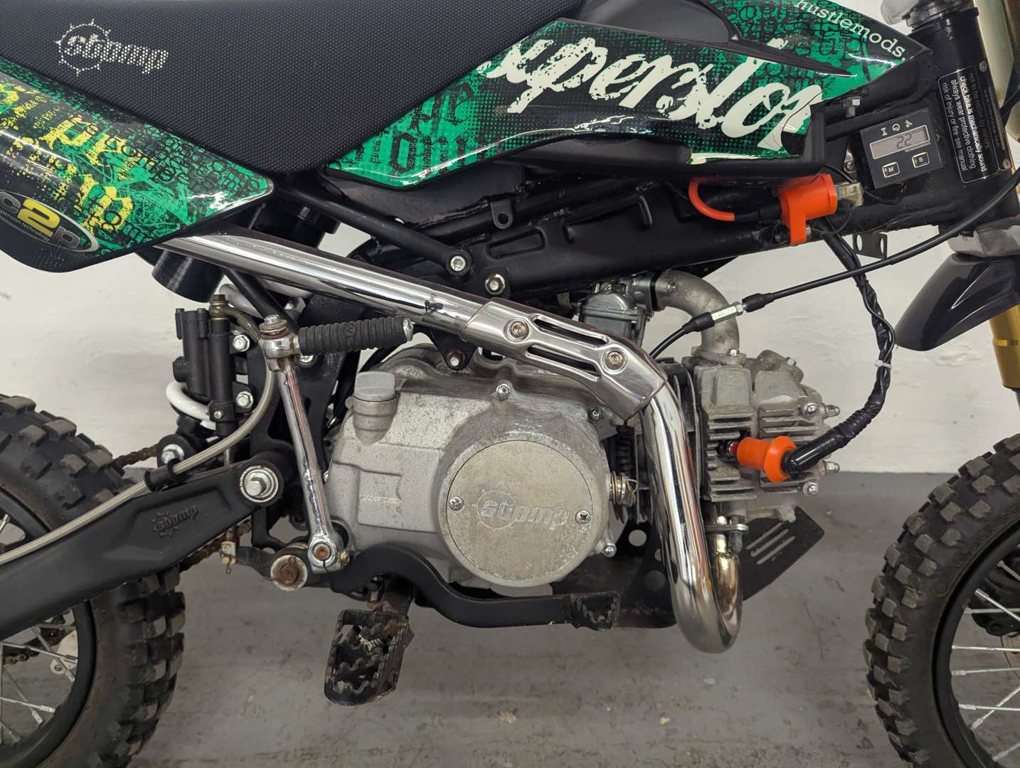 <p>2010 STOMP 120CC</p>