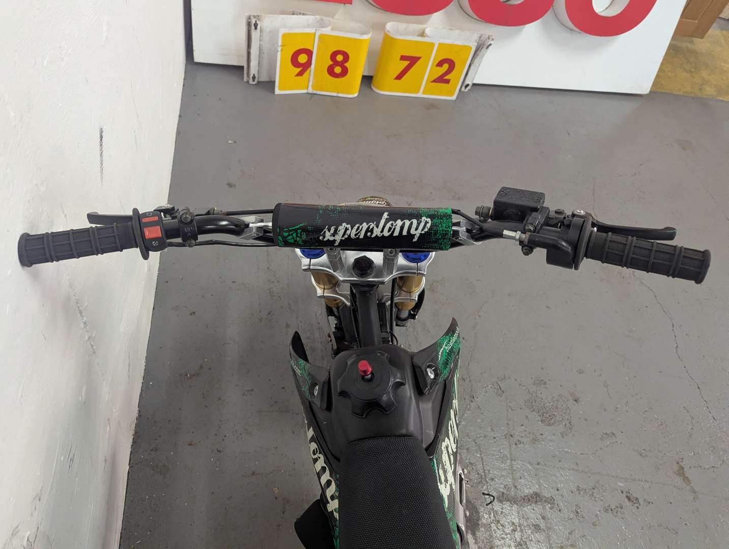 <p>2010 STOMP 120CC</p>