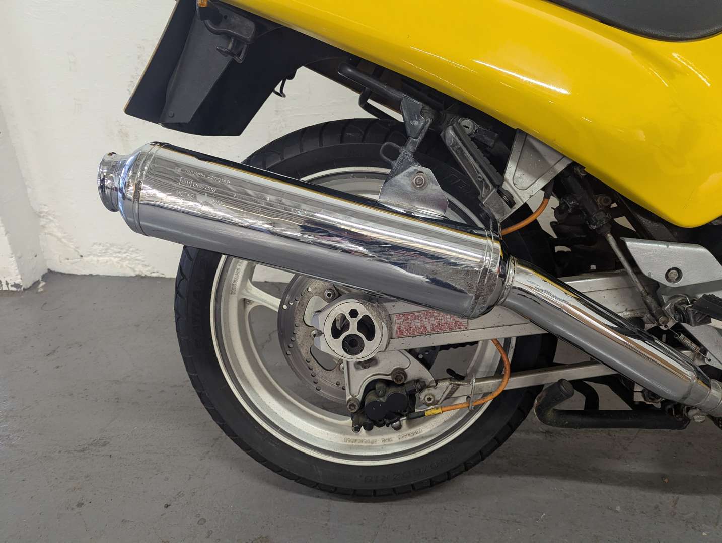 <p>1991 TRIUMPH DAYTONA 750</p>