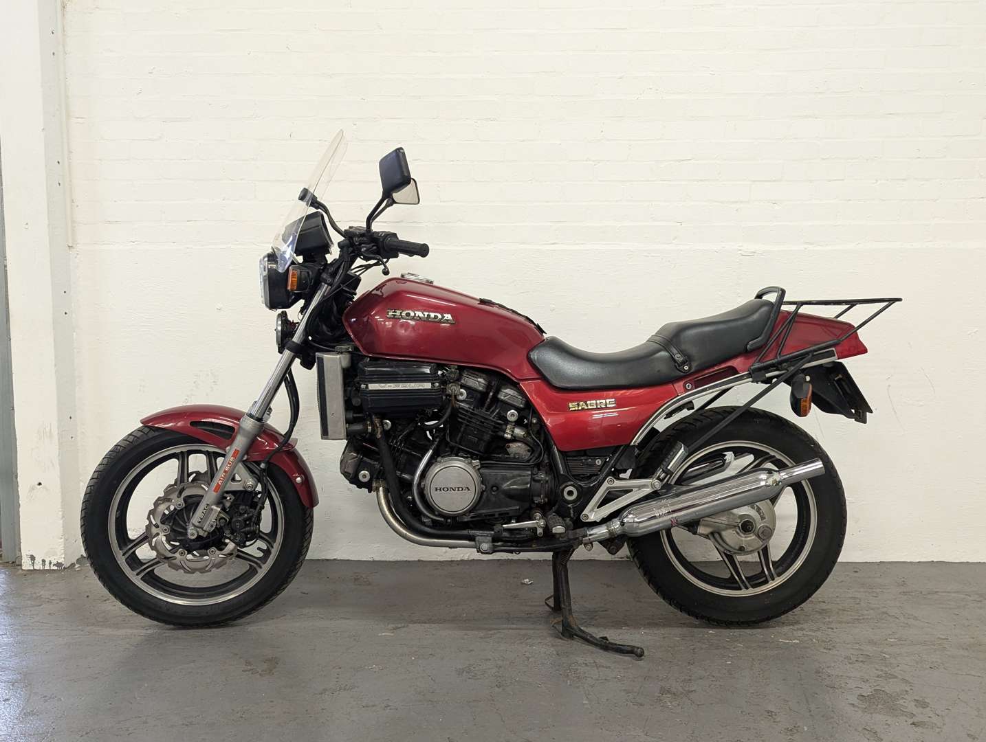 <p>1985 HONDA SABRE VF 750</p>