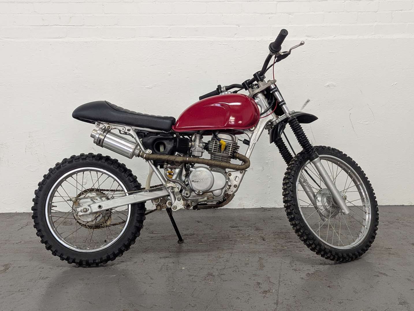 <p>2004 HONDA CRF 100F</p>