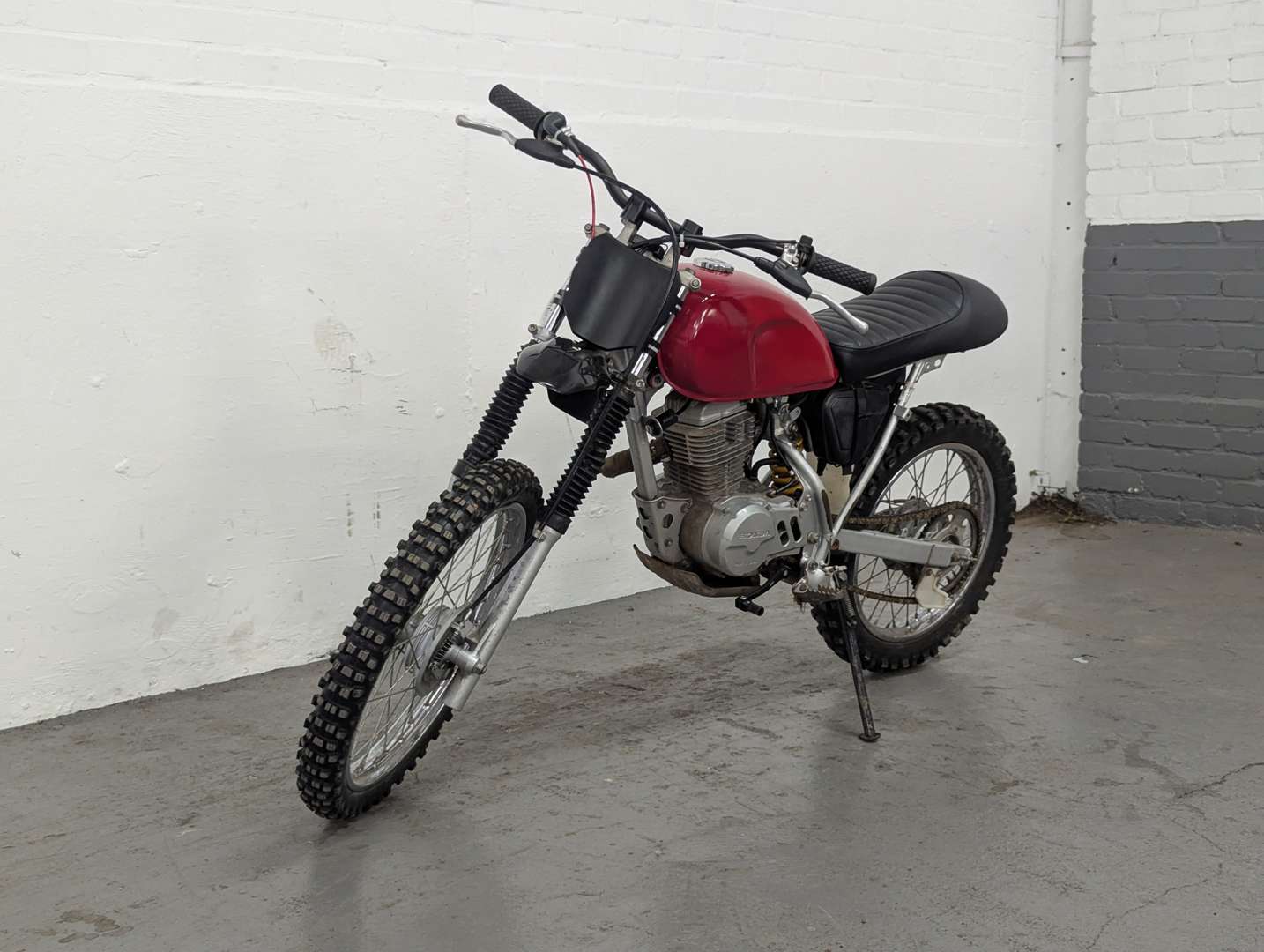 <p>2004 HONDA CRF 100F</p>