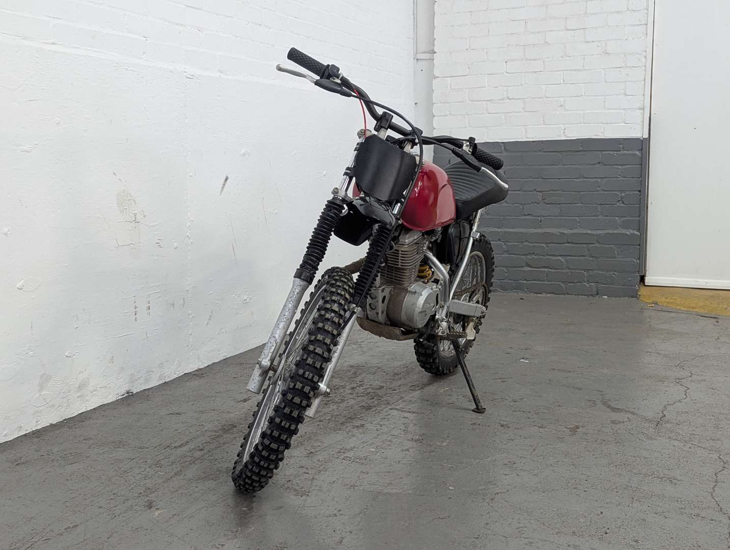 <p>2004 HONDA CRF 100F</p>