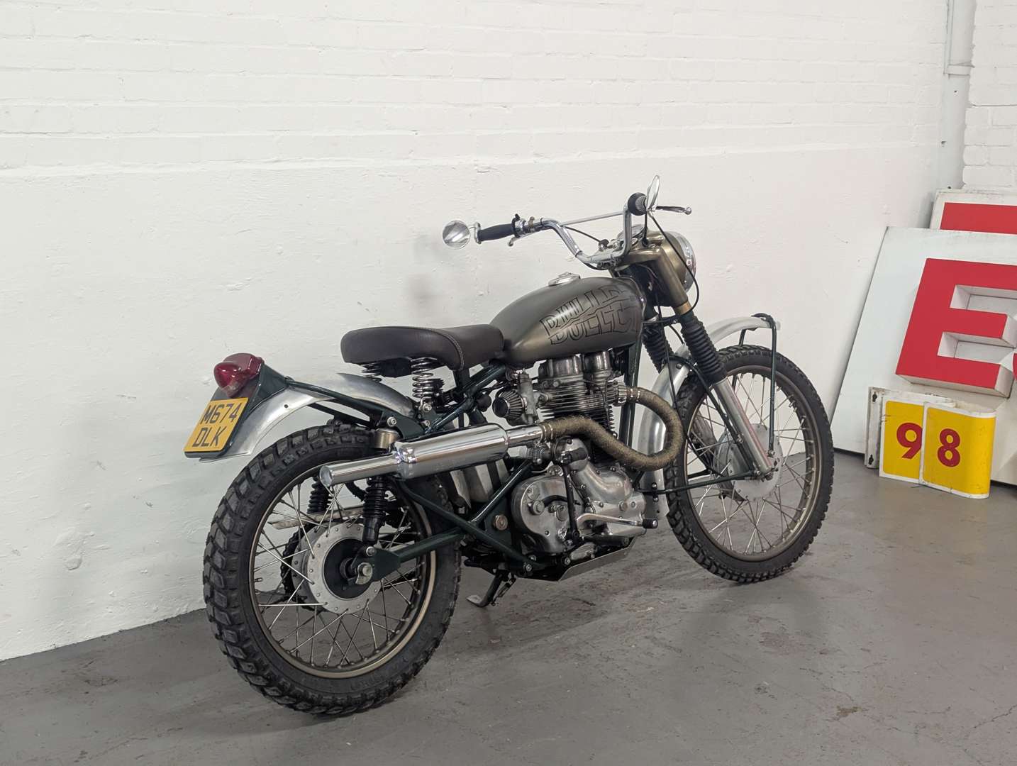 <p>1995 ROYAL ENFIELD SPORTS 350</p>