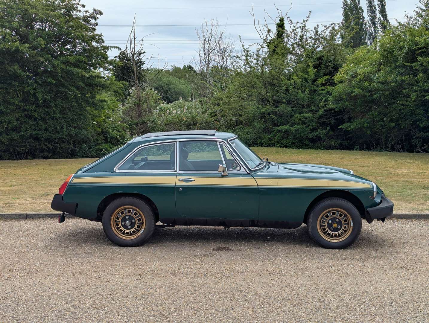 <p>1975 MG B GT</p>