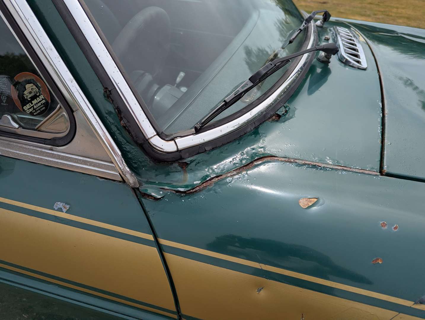<p>1975 MG B GT</p>