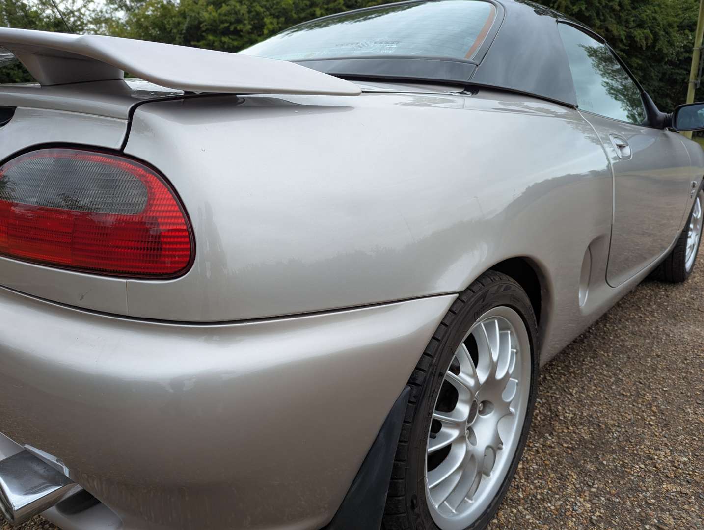 <p>2001 MG F FREESTYLE</p>