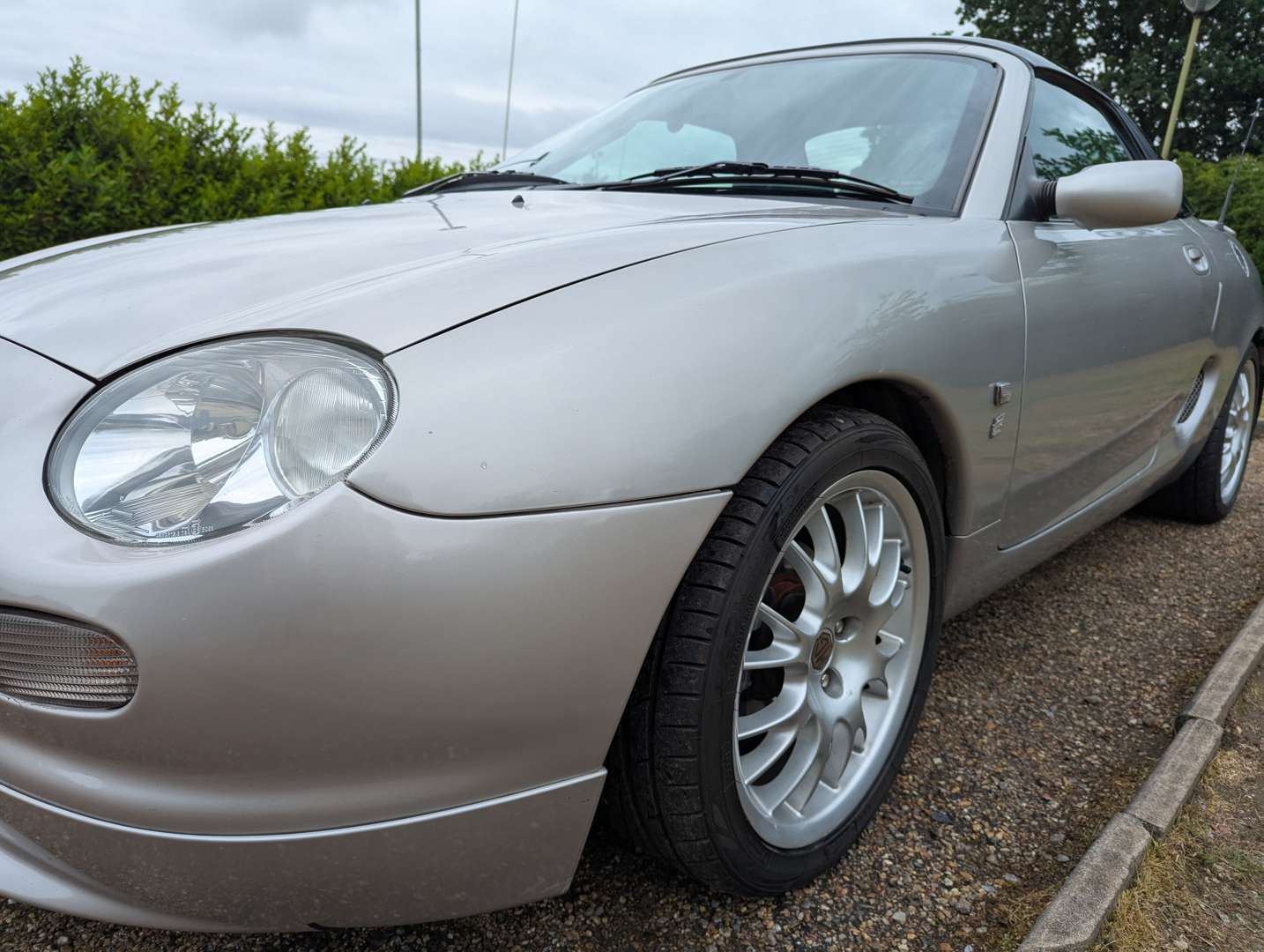 <p>2001 MG F FREESTYLE</p>