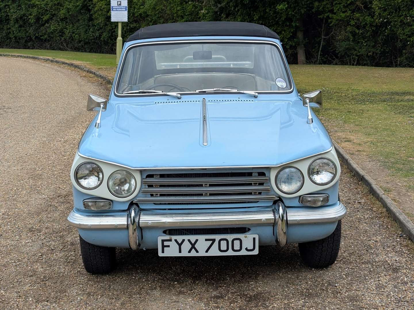 <p>1971 TRIUMPH VITESSE</p>
