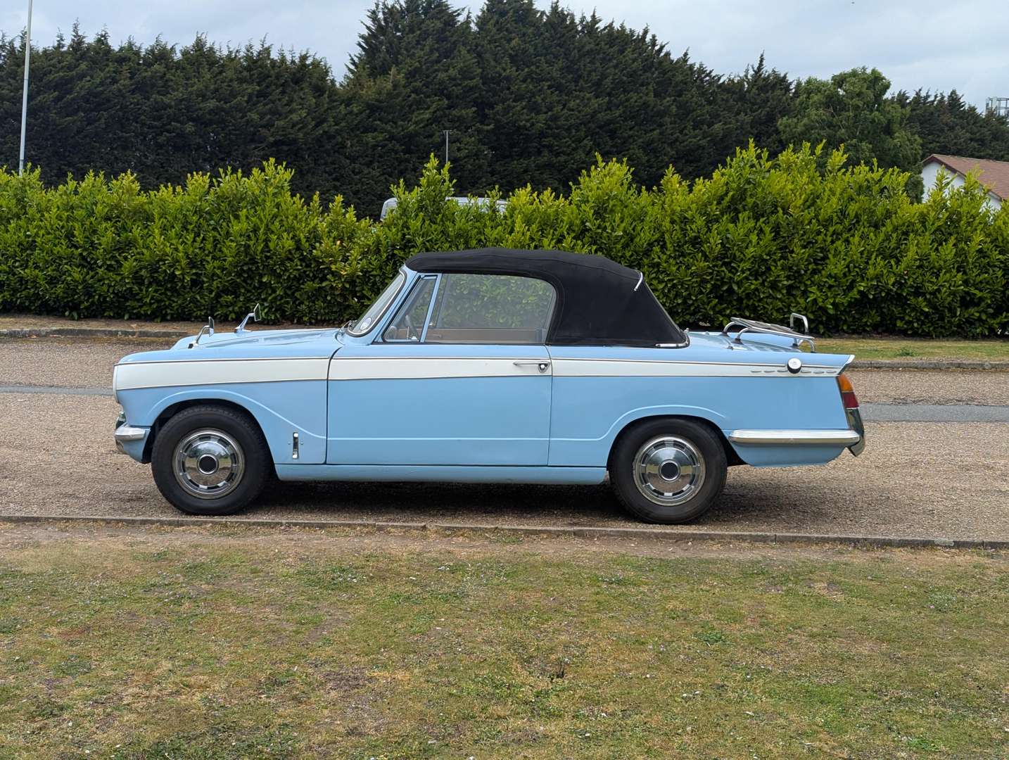 <p>1971 TRIUMPH VITESSE</p>