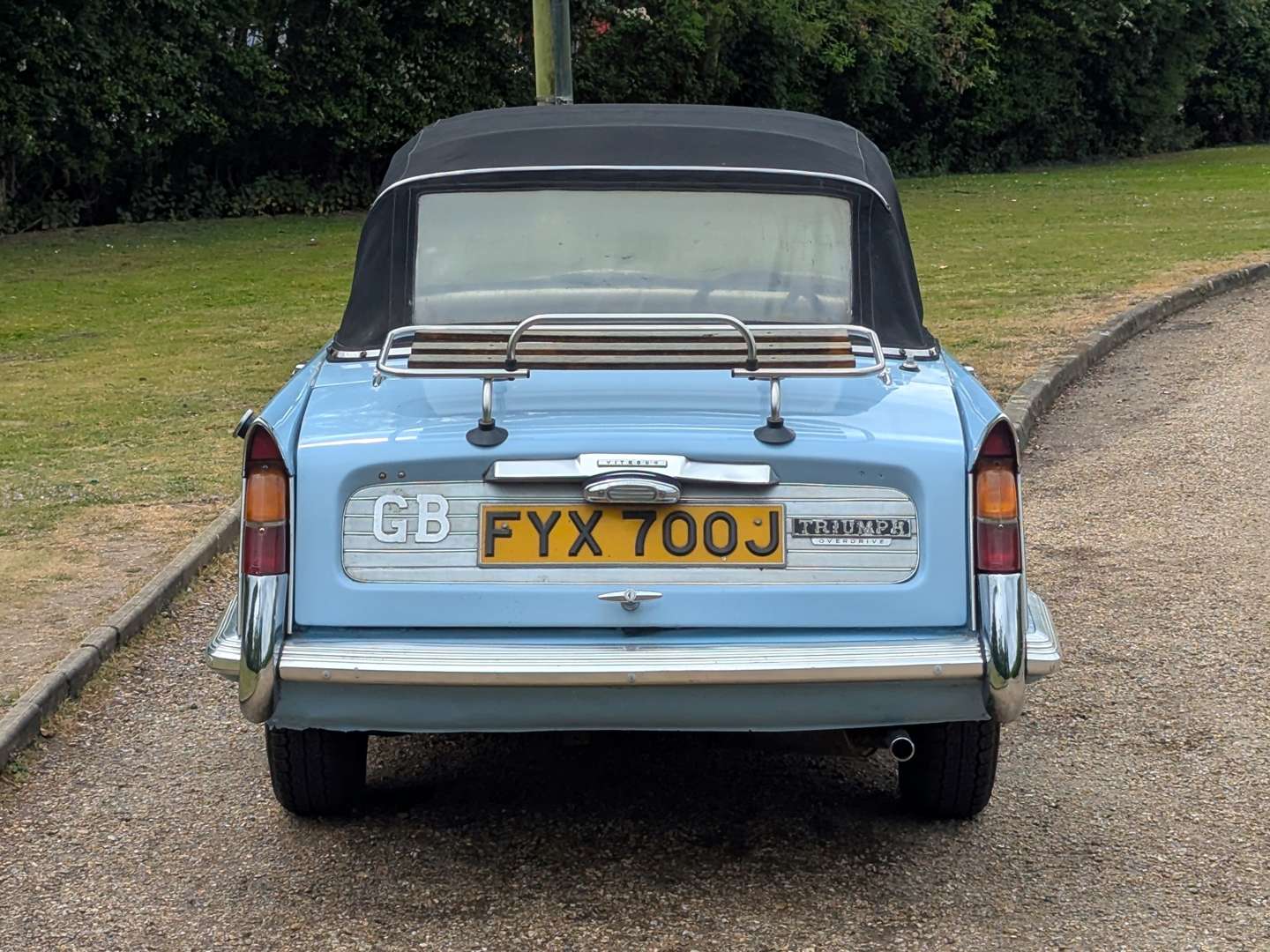 <p>1971 TRIUMPH VITESSE</p>