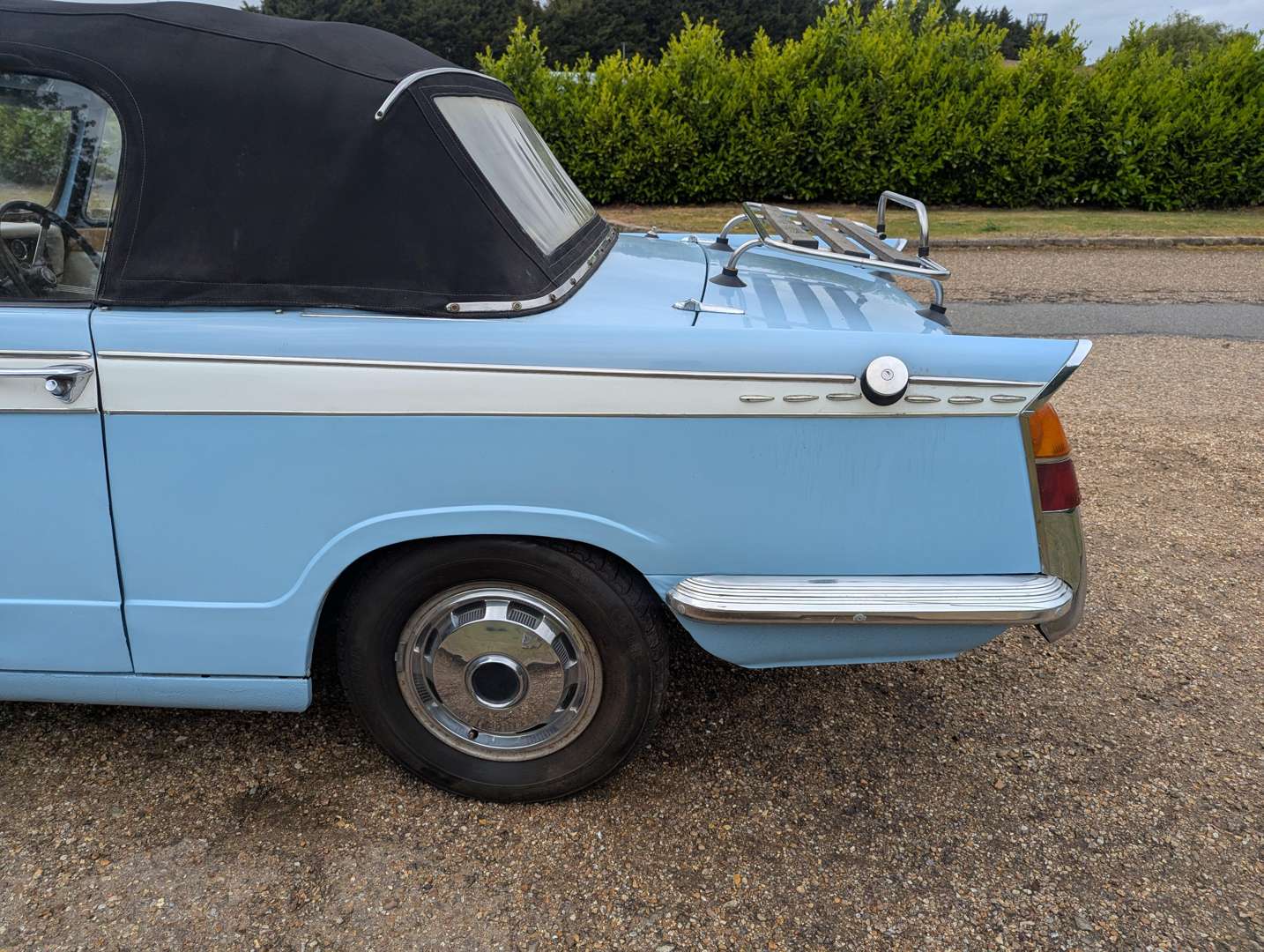 <p>1971 TRIUMPH VITESSE</p>