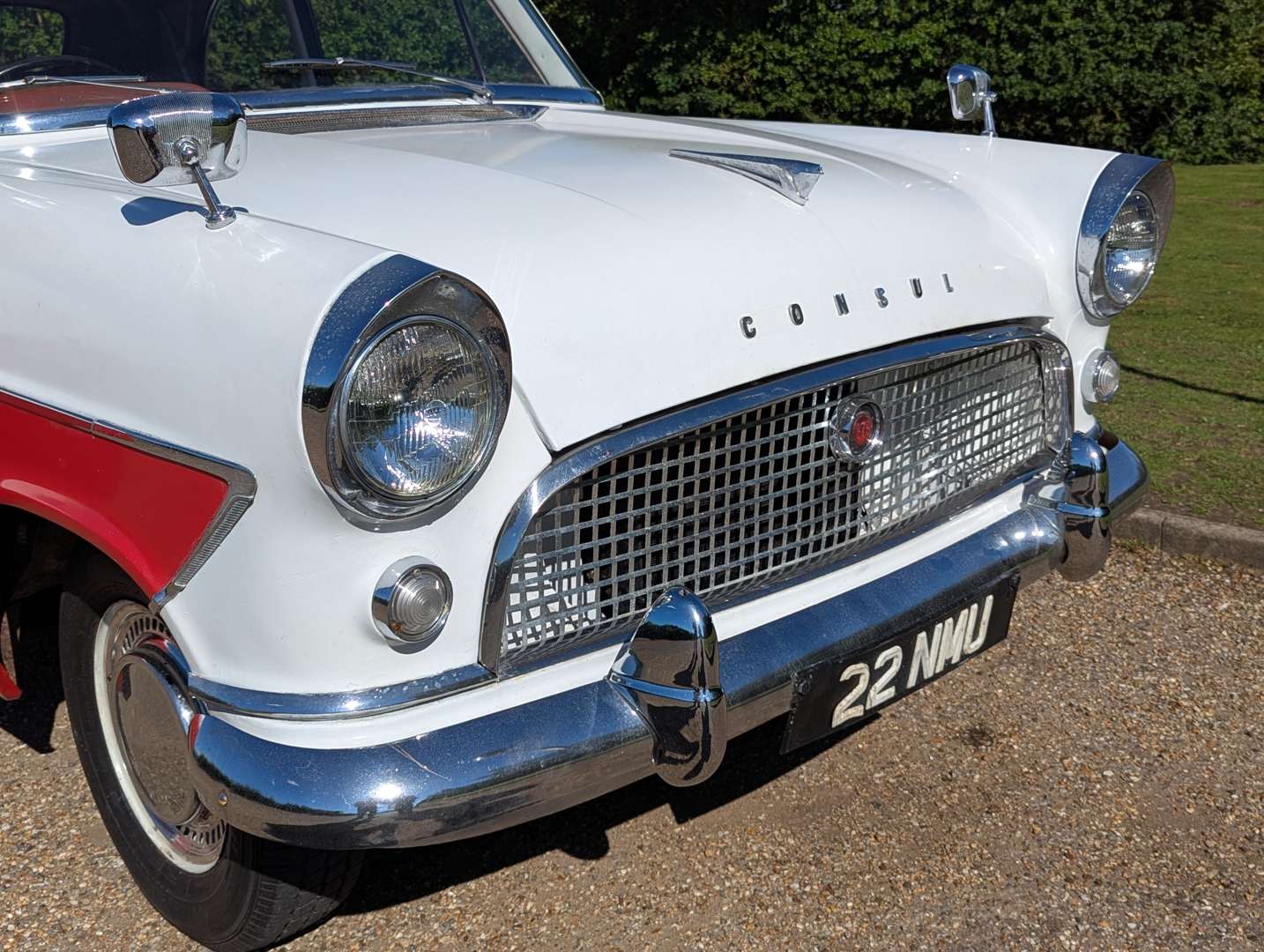 <p>1961 FORD CONSUL 375 CONVERTIBLE</p>