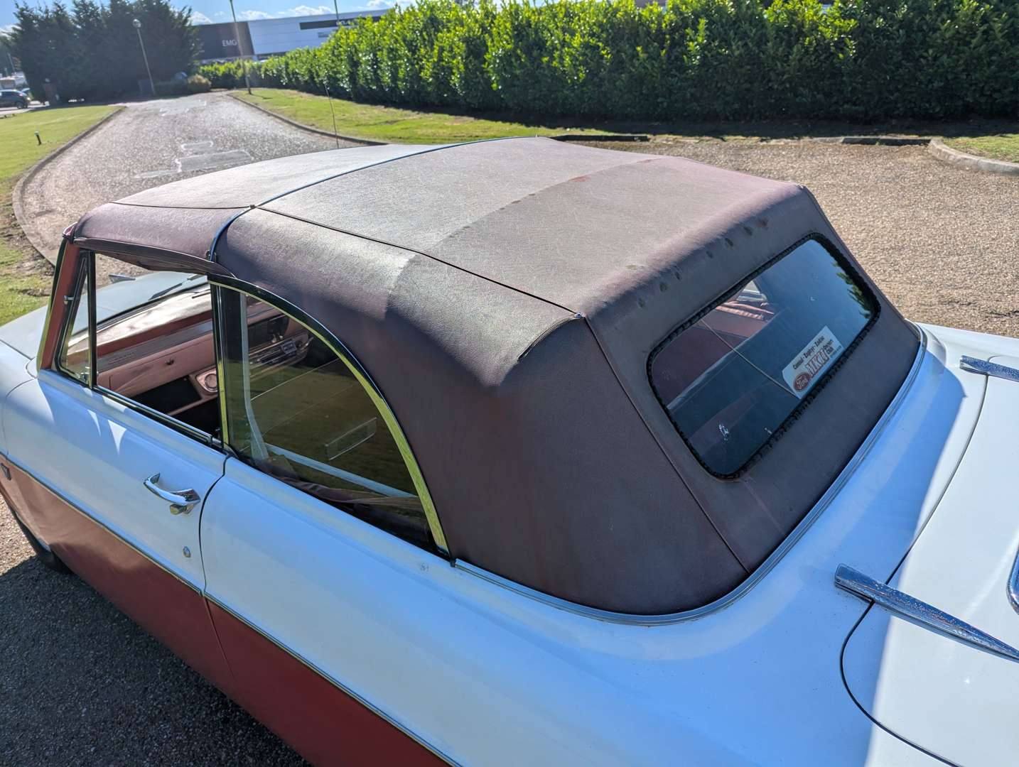 <p>1961 FORD CONSUL 375 CONVERTIBLE</p>