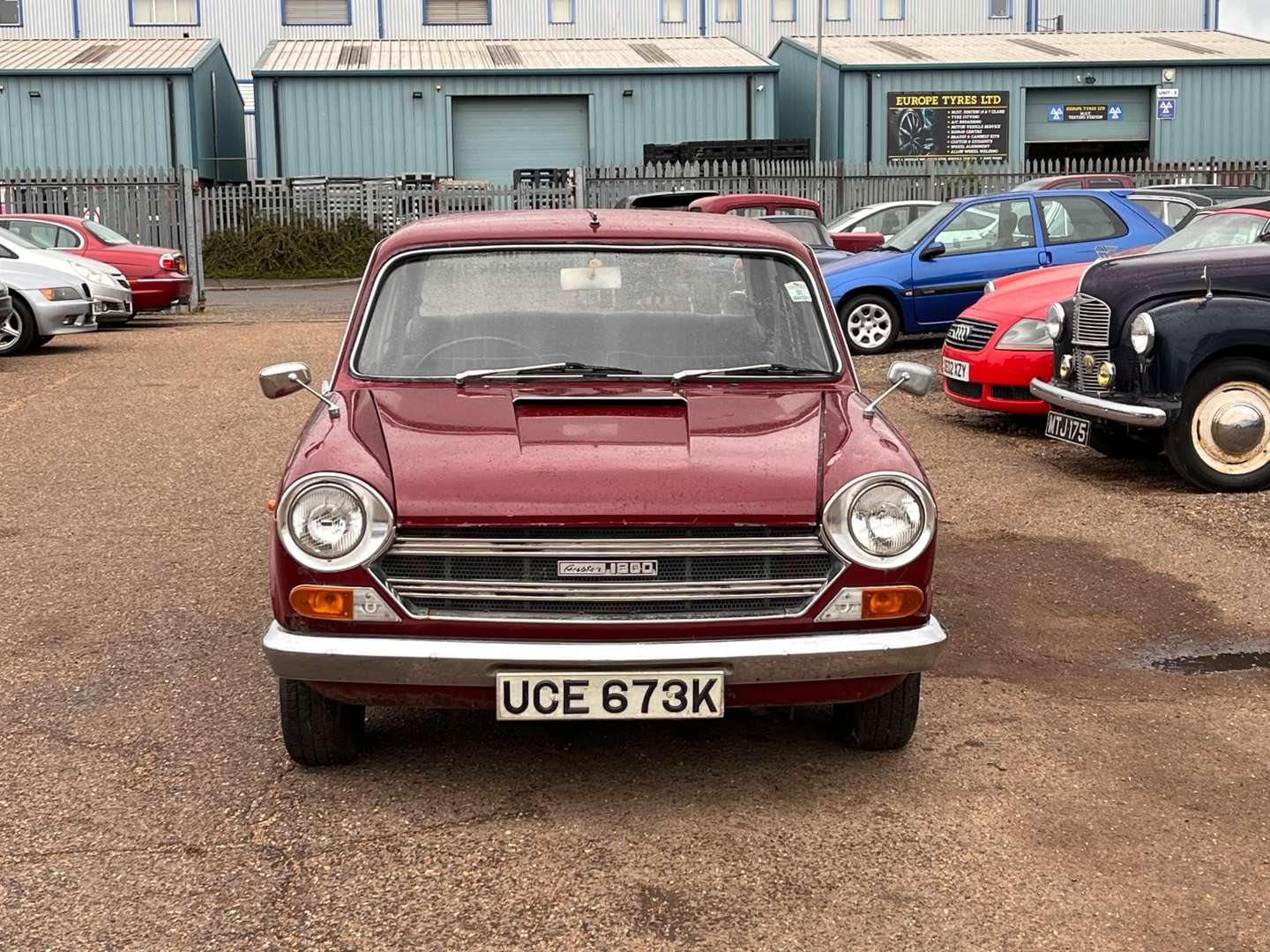 <p>1972 AUSTIN 1800</p>