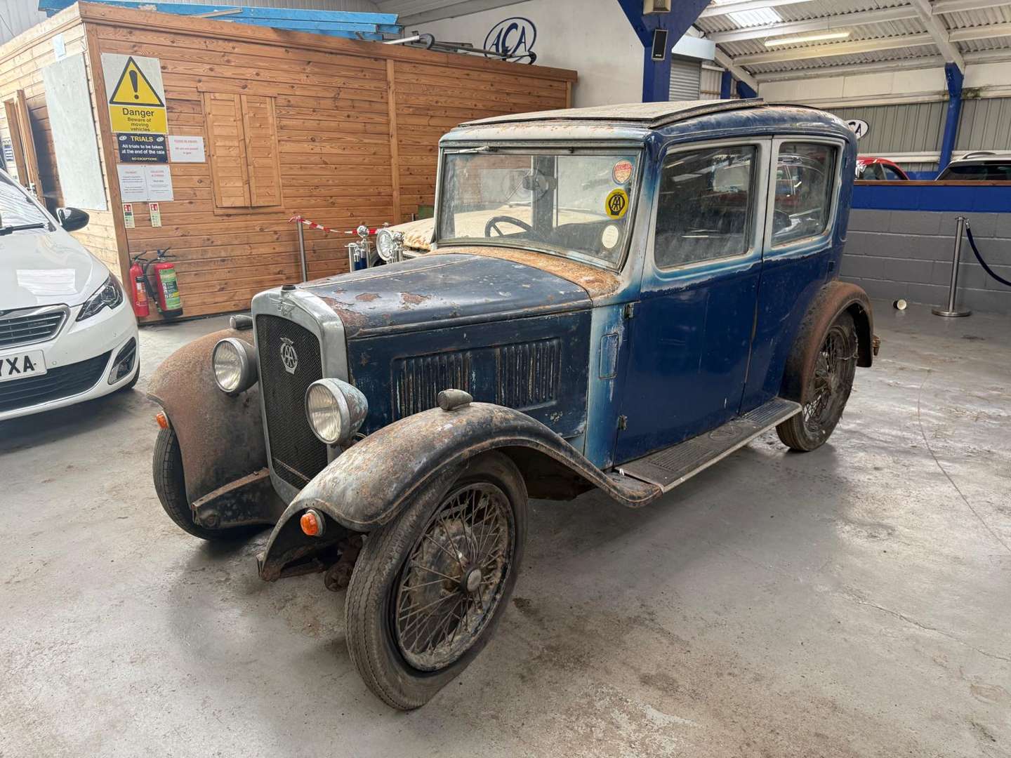 <p>1932 AUSTIN 10</p>