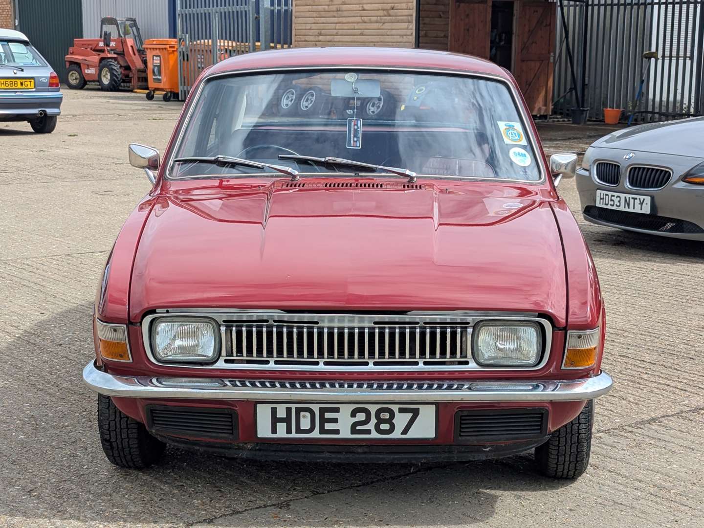 <p>1974 AUSTIN ALLEGRO 1100 DL</p>
