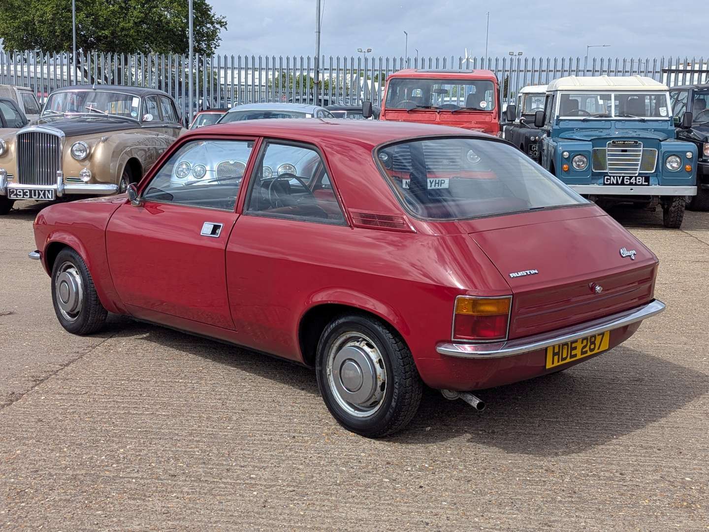 <p>1974 AUSTIN ALLEGRO 1100 DL</p>