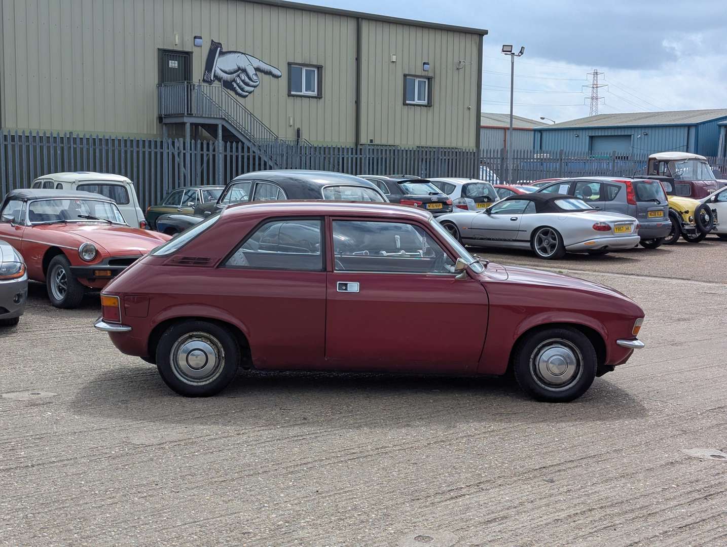 <p>1974 AUSTIN ALLEGRO 1100 DL</p>