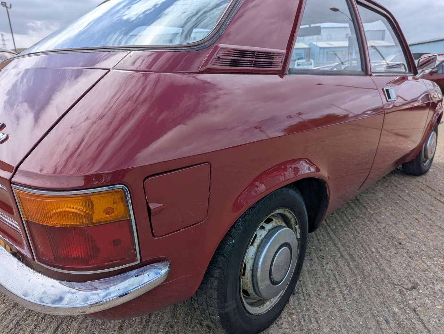 <p>1974 AUSTIN ALLEGRO 1100 DL</p>