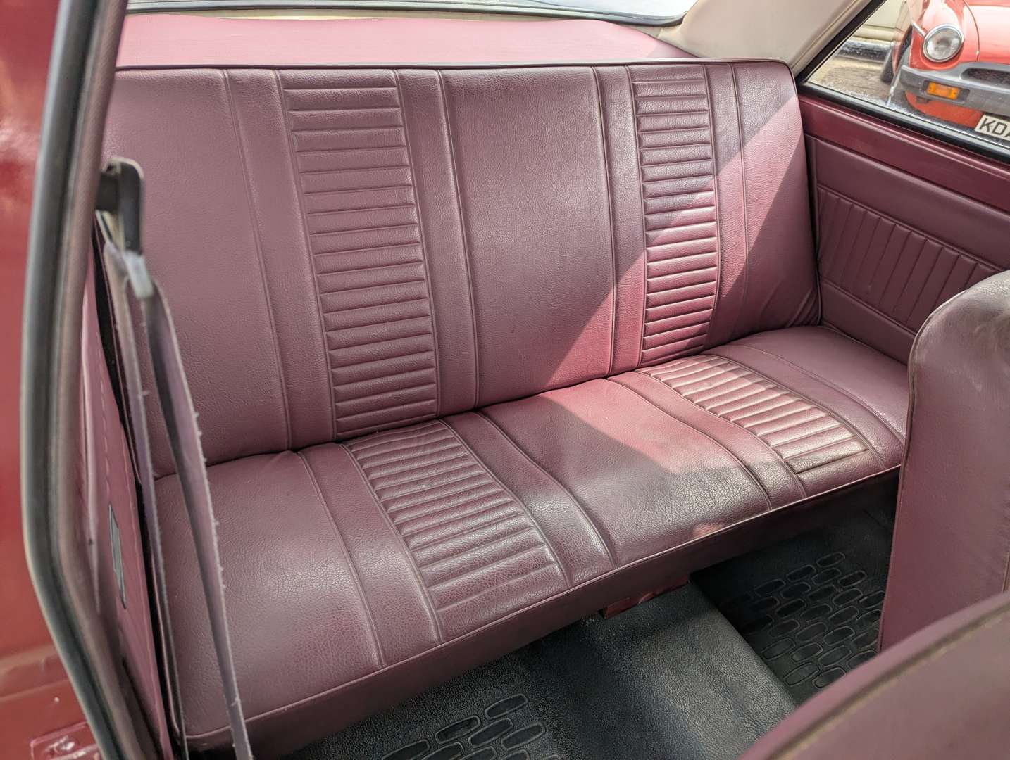 <p>1974 AUSTIN ALLEGRO 1100 DL</p>