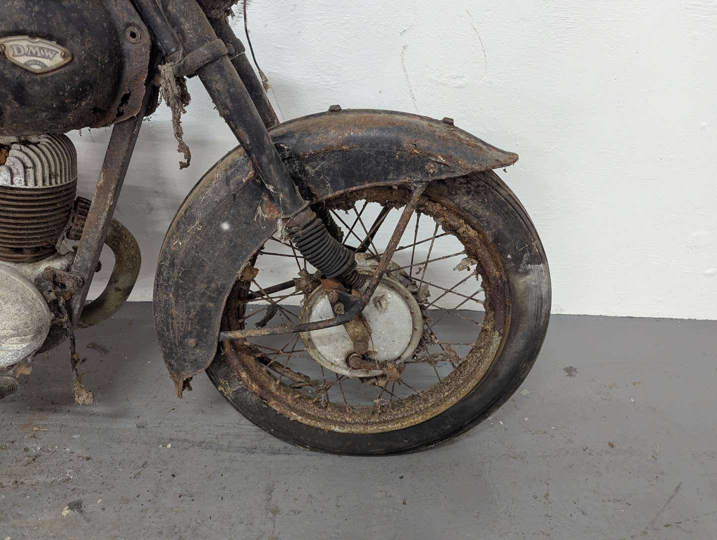 <p>DMW MOTORCYCLE</p>