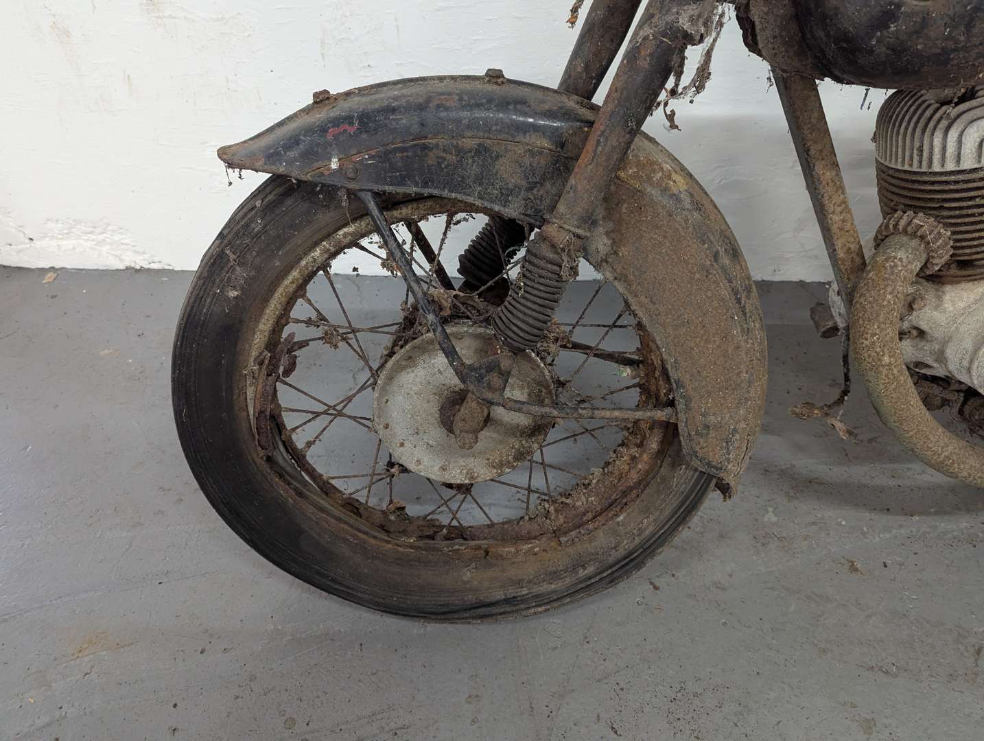 <p>DMW MOTORCYCLE</p>