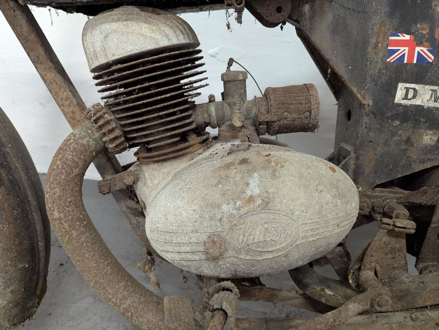 <p>DMW MOTORCYCLE</p>