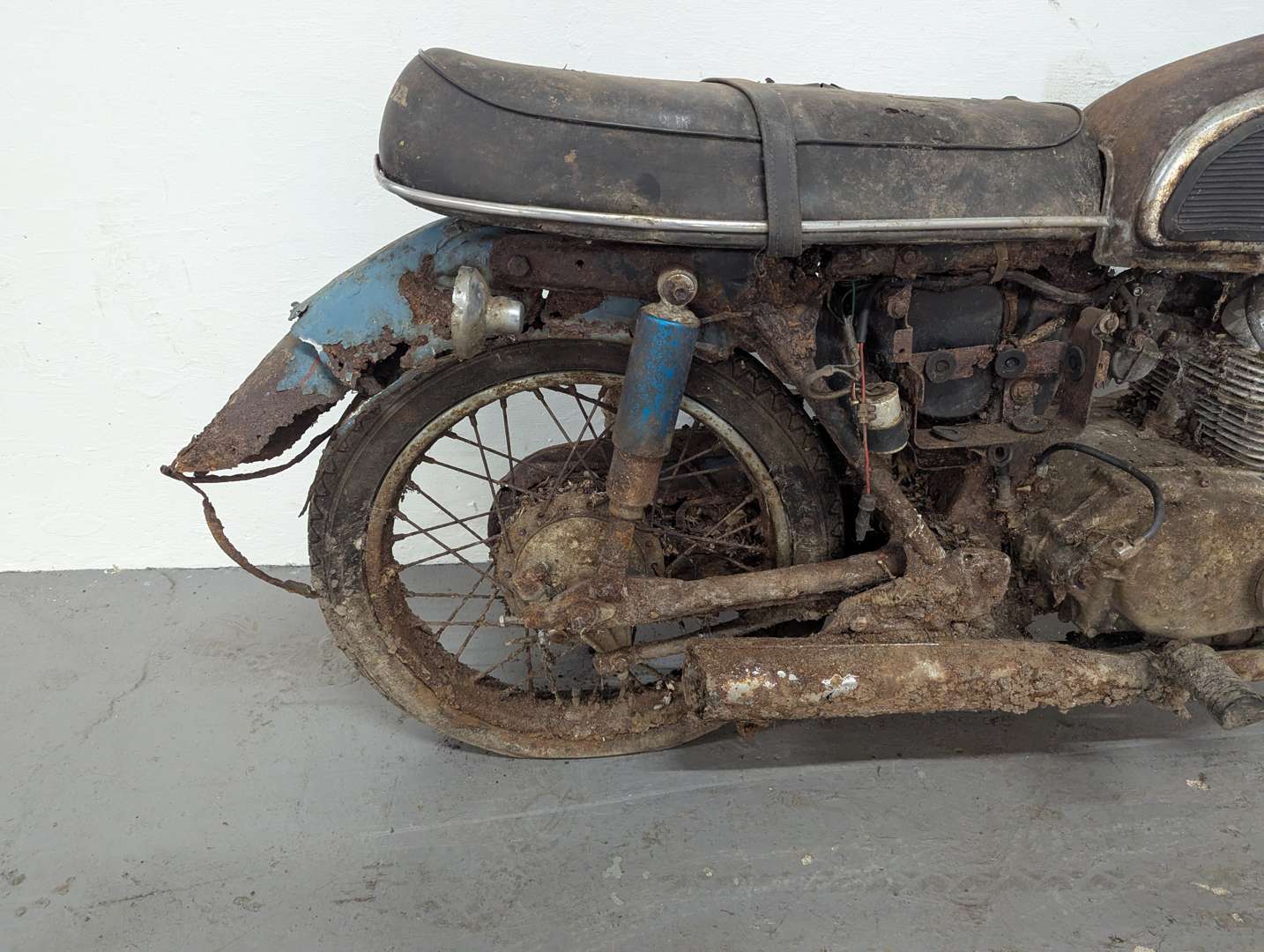 <p>HONDA CD175</p>