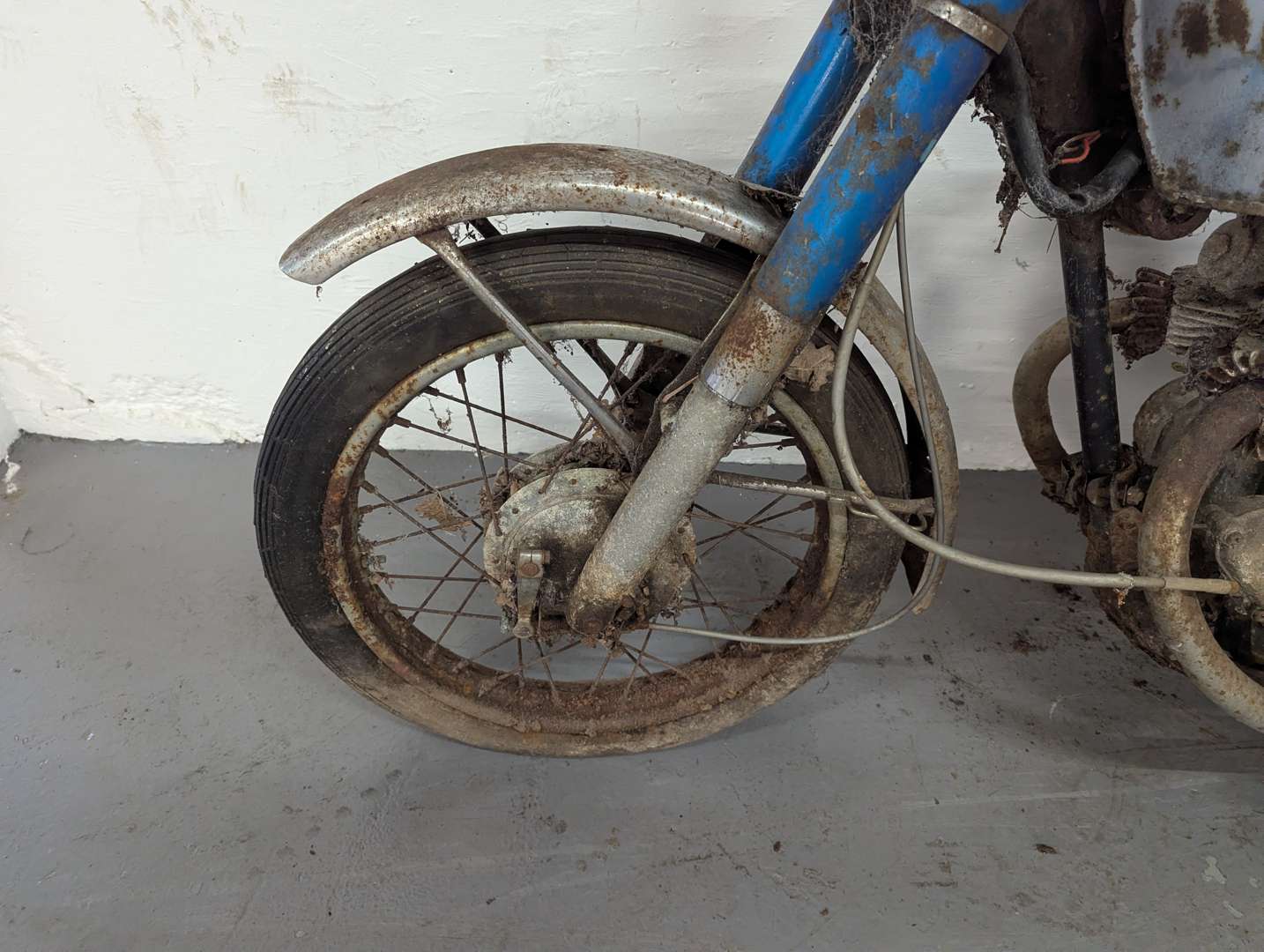 <p>HONDA CD175</p>