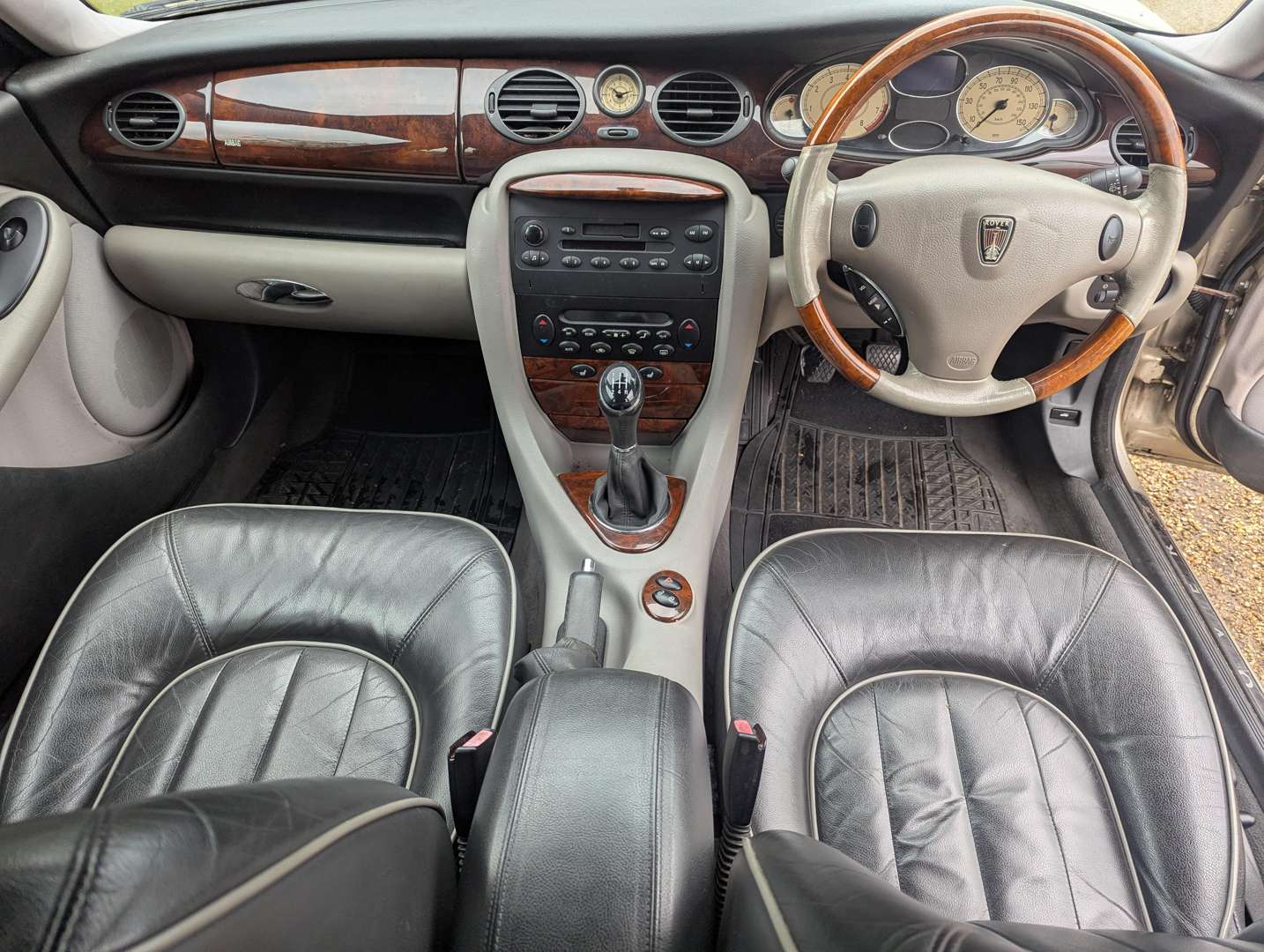 <p>2002 ROVER 75 CONNOISSEUR TOURER</p>