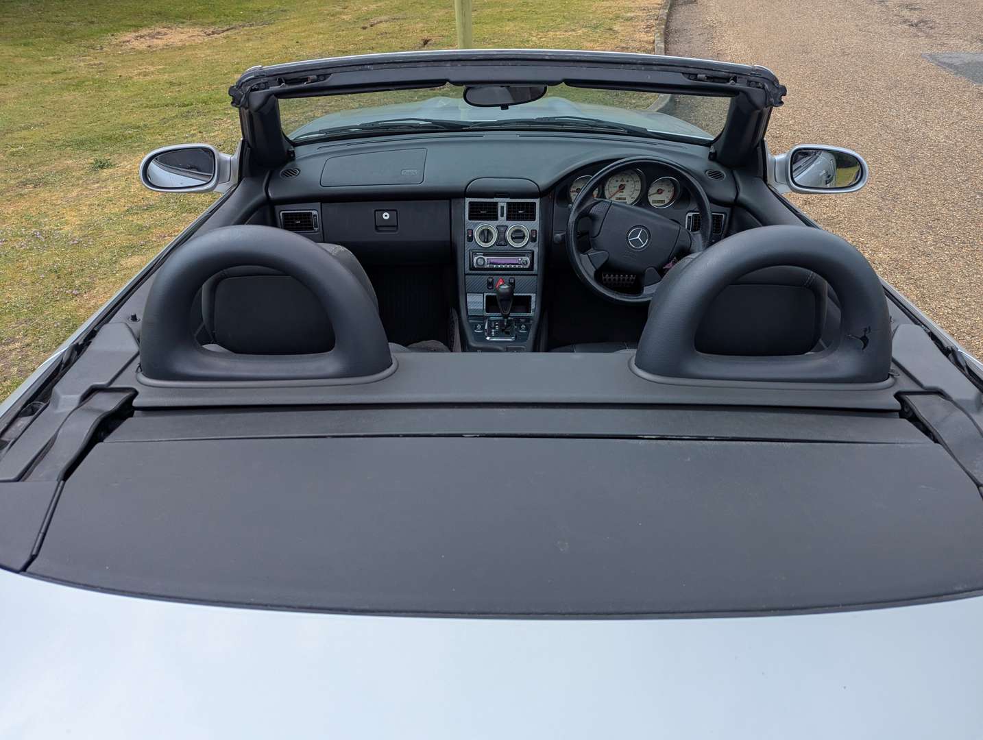 <p>1999 MERCEDES SLK 230 KOMPRESSOR R170 AUTO</p>